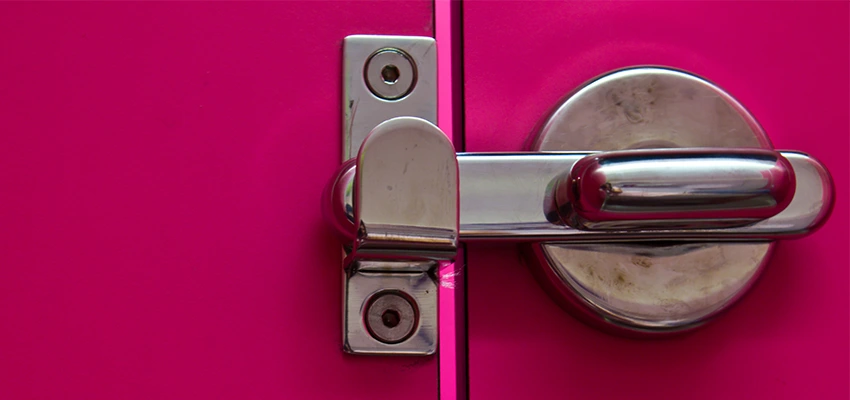 Childproof Gate Lock in Home Gardens, California
