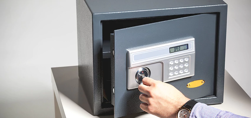 Jewelry Safe Unlocking Service in Home Gardens, California