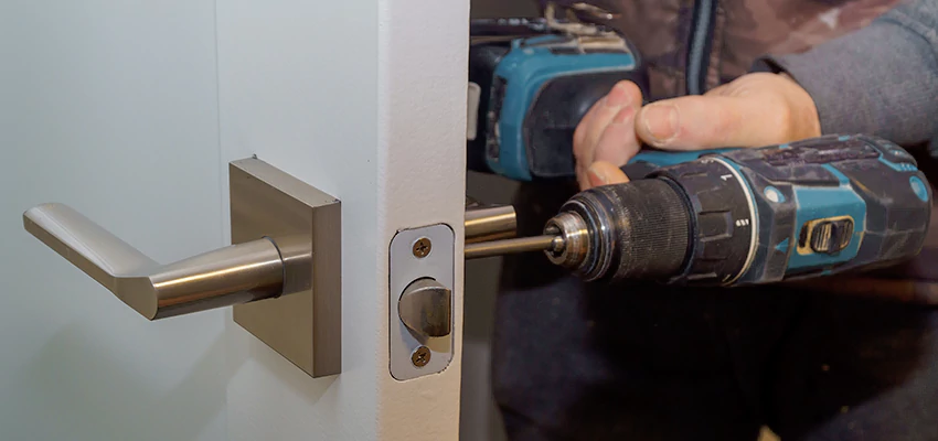 Broken Door Handle Lock Repair in Home Gardens, California